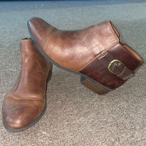 Clark Ankle Booties - Size 8